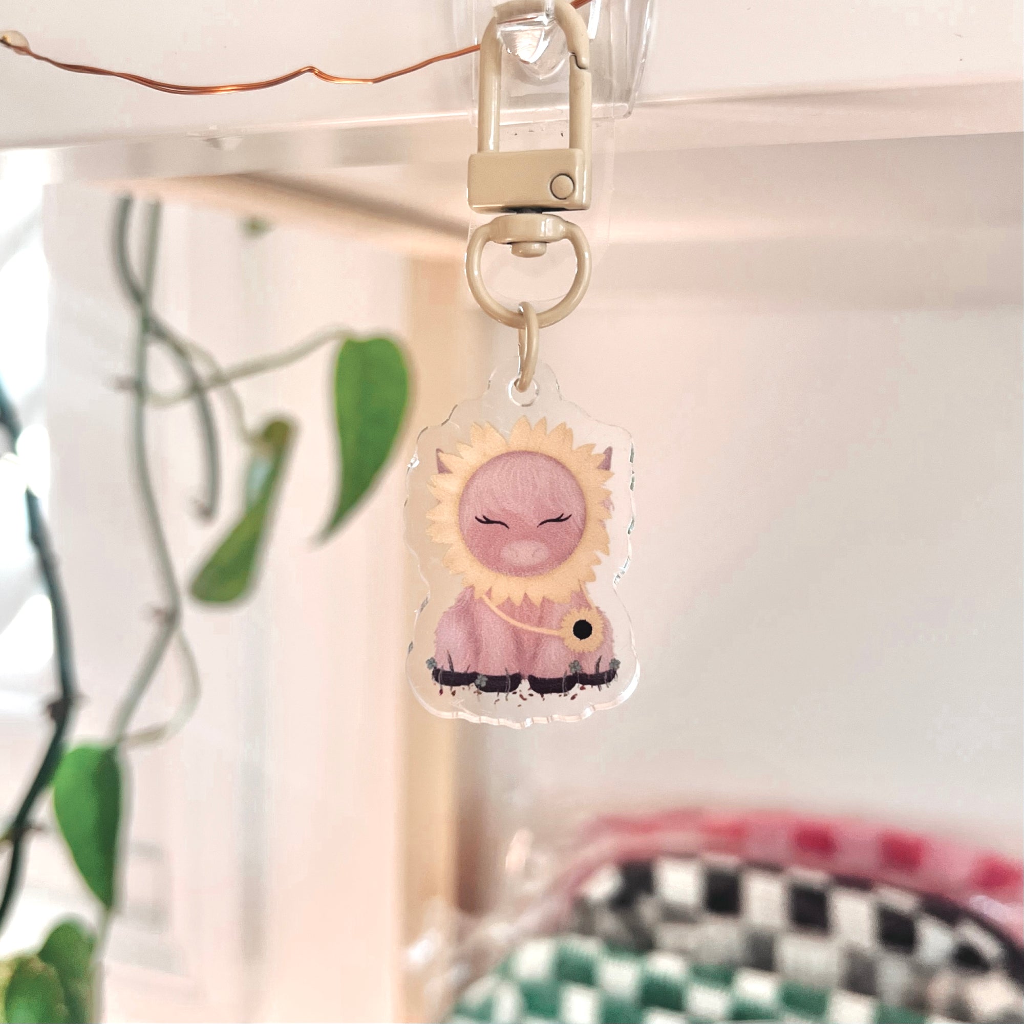 Highland Cow “Ellie” Acrylic Keychain