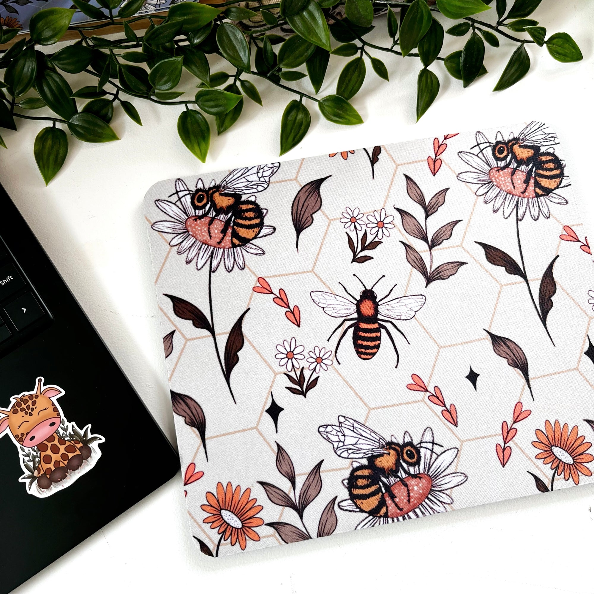 White Bee Rectangle Mousepad