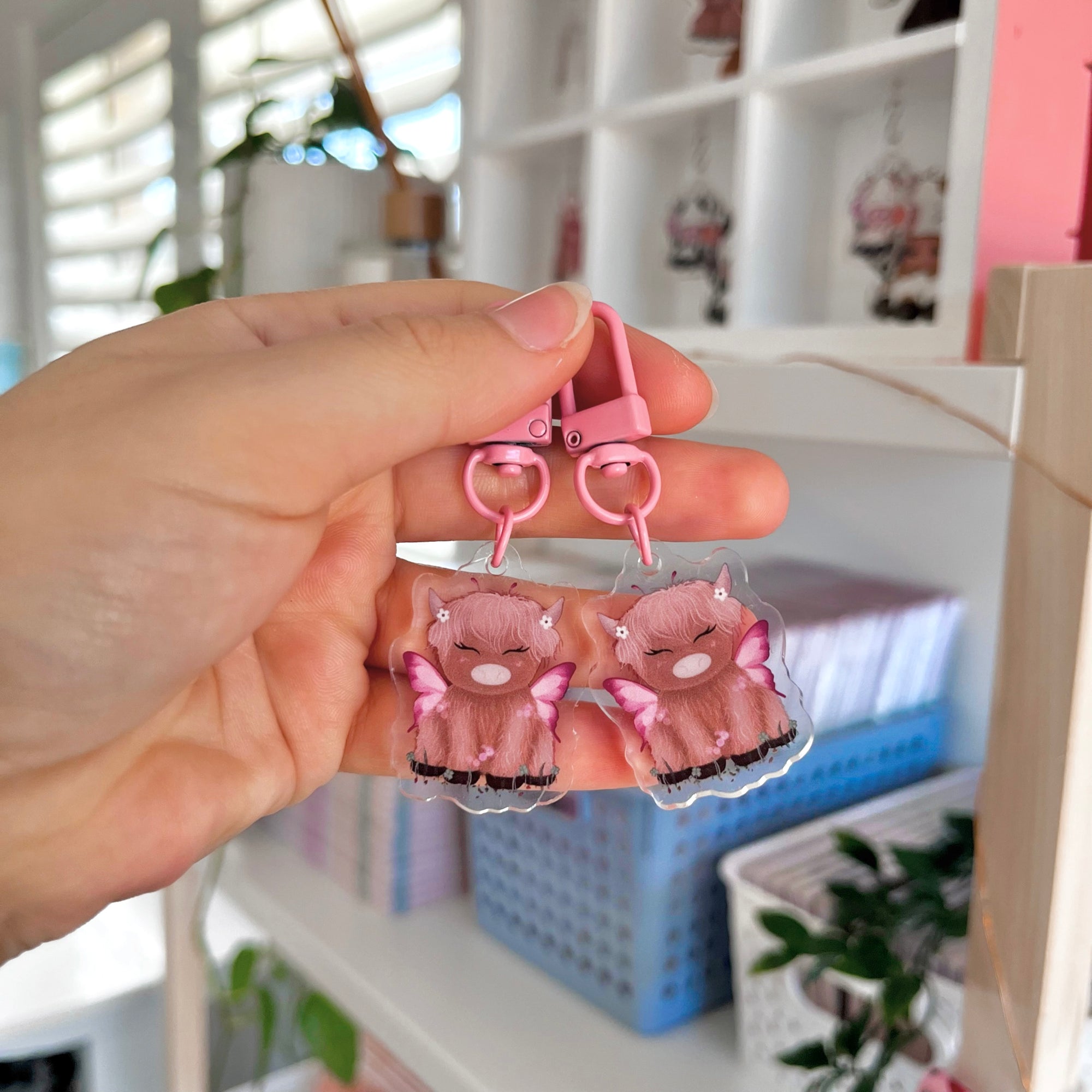 Highland Cow “Evie” Acrylic Keychain